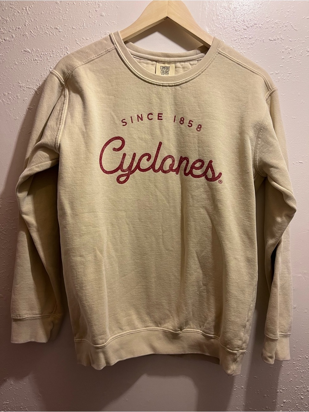 Comfort Colors Iowa State Cyclones Crewneck Sweatshirt Women’s Size Small